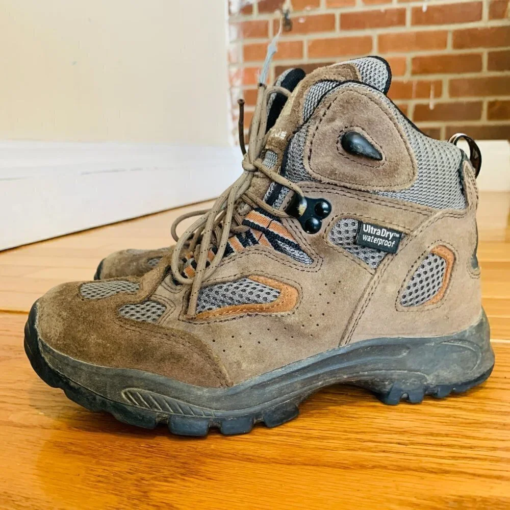 Vasque Breeze Mid Waterproof Boots Size 4 Youth Brown Leather Hiking